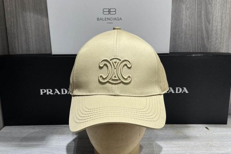 Replica Celine cap hm02