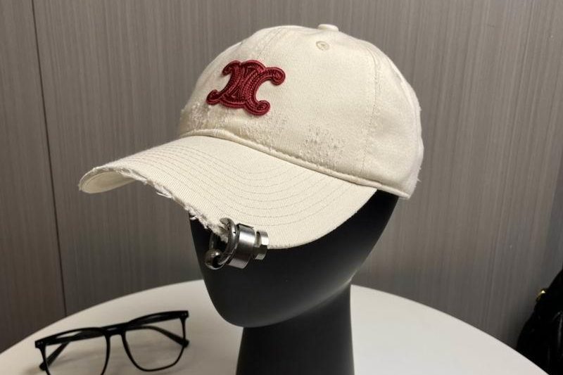 Replica Celine cap dx124