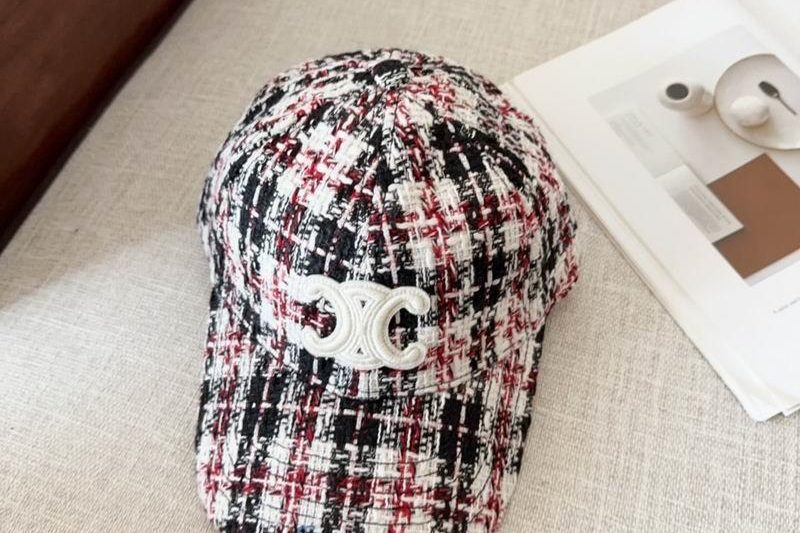 Replica Celine cap dx70