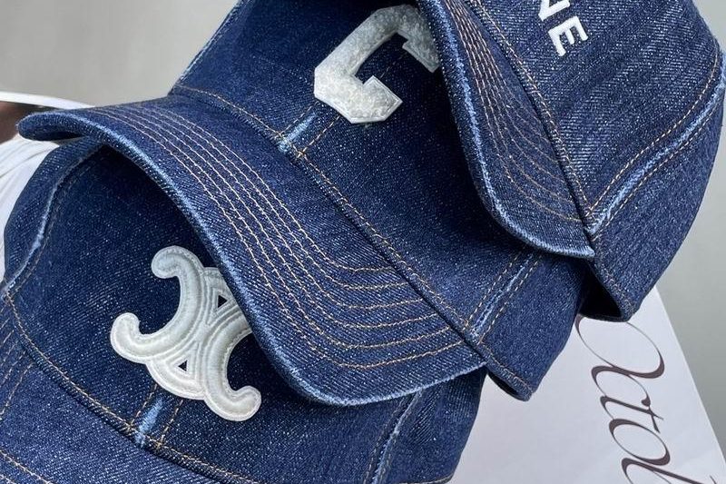 Replica Celine cap dx31