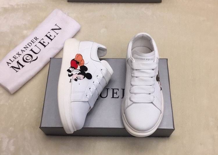 Replica Alexander McQueen 052301