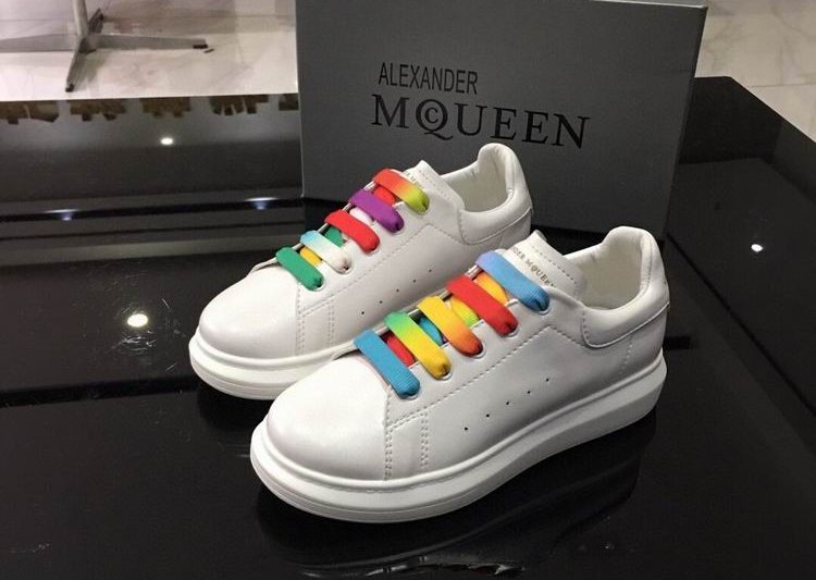 Replica Alexander McQueen 052304