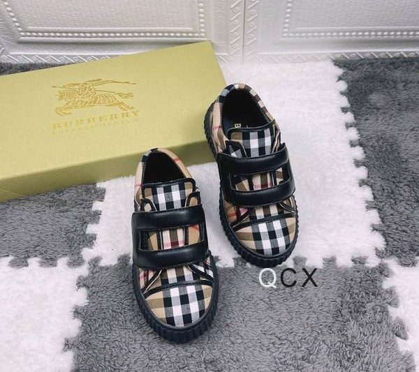 Replica Burbrerry sz21-28CX431