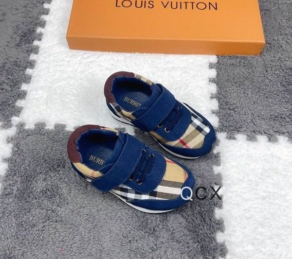 Replica Burbrerry colors sz26-35CX430