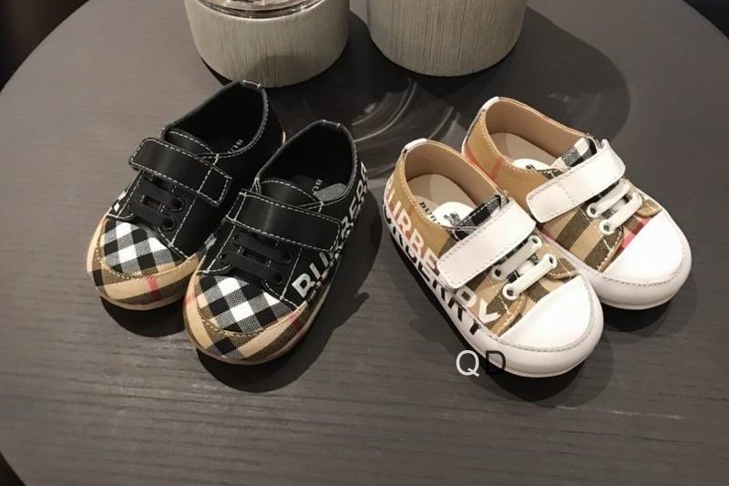 Replica Burbrerry sz26-35MM426