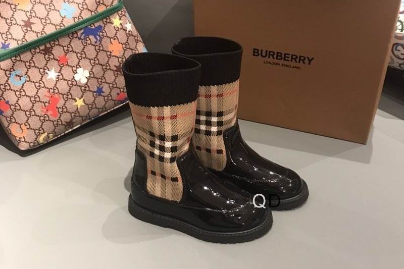 Replica Burbrerry sz26-35CX420