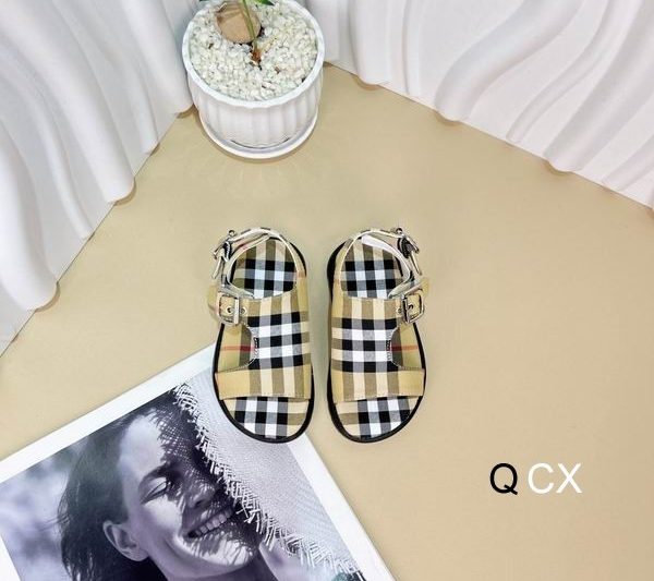 Replica Burberry sz21-28 CX0403