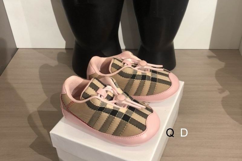 Replica Burberry sz20-25 3C MMD1101