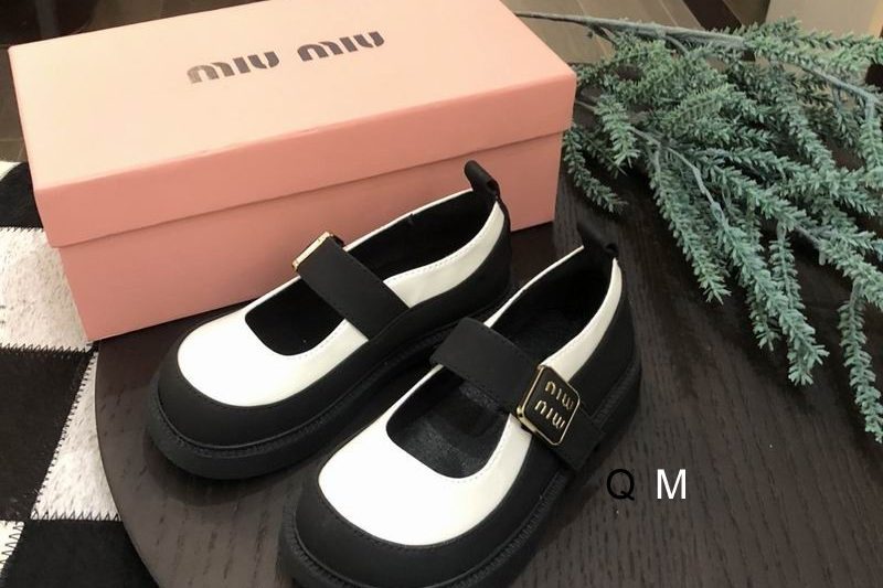 Replica MiuMiu sz26-35 MMD0501