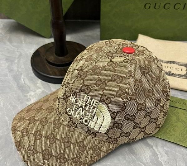 Replica Gucci X The North Face cap dx04