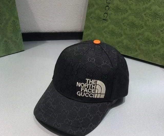 Replica Gucci X The North Face cap 052060