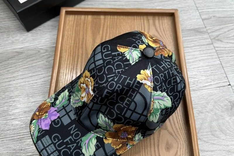 Replica Gucci X The North Face 041616