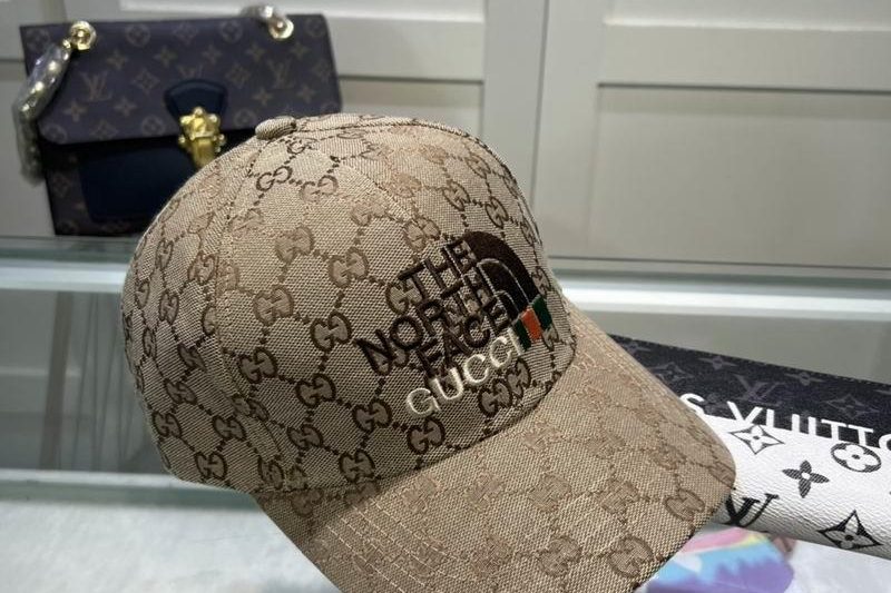 Replica Gucci X Northface cap 032421