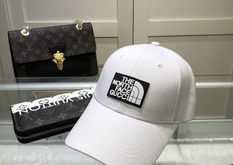 Replica Gucci X Northface cap 032411