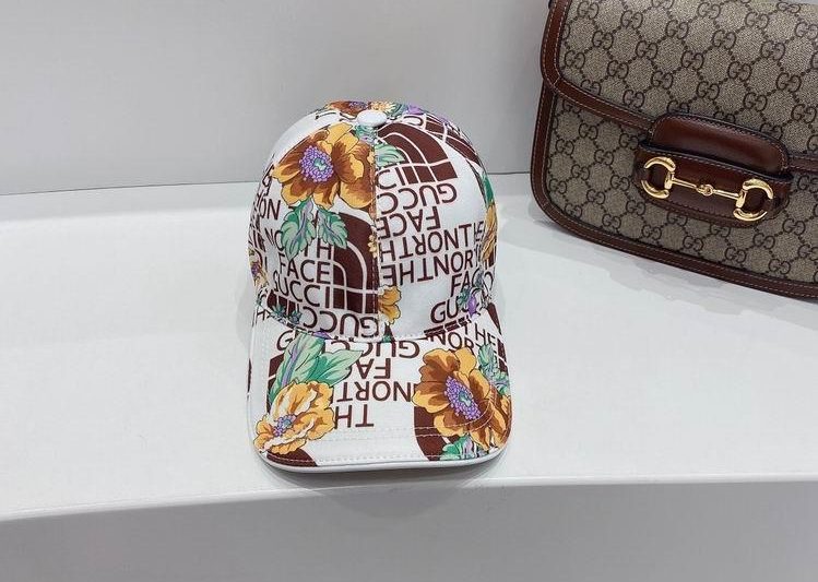 Replica Gucci X Northface cap 032409