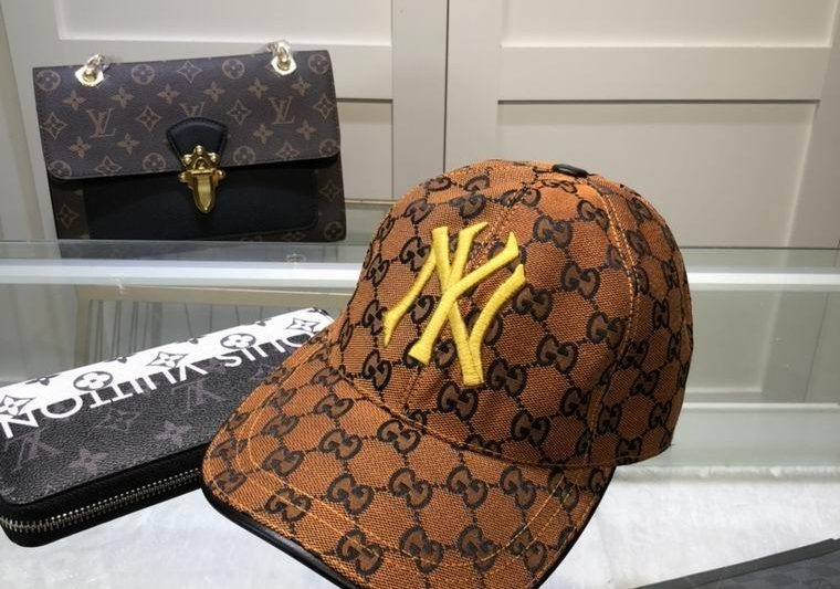 Replica Gucci X NY cap 032408