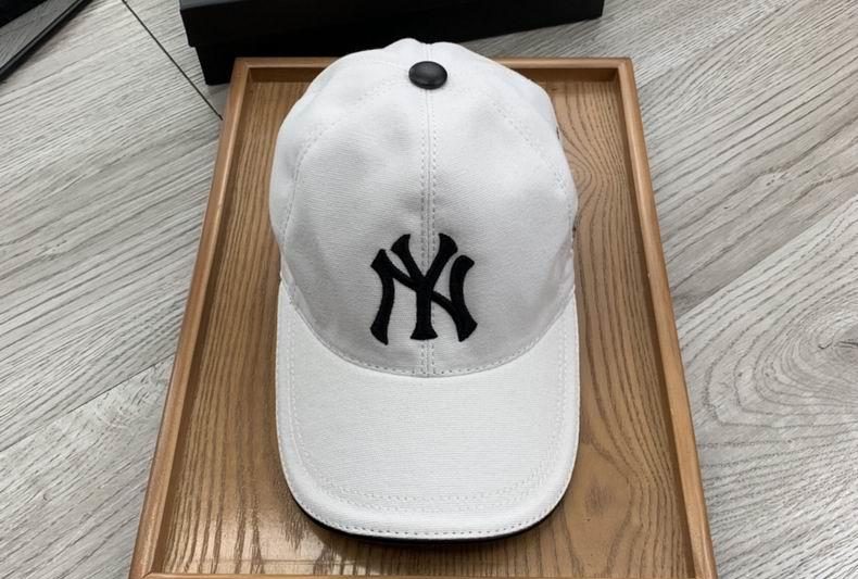 Replica Gucci X NY cap 032406
