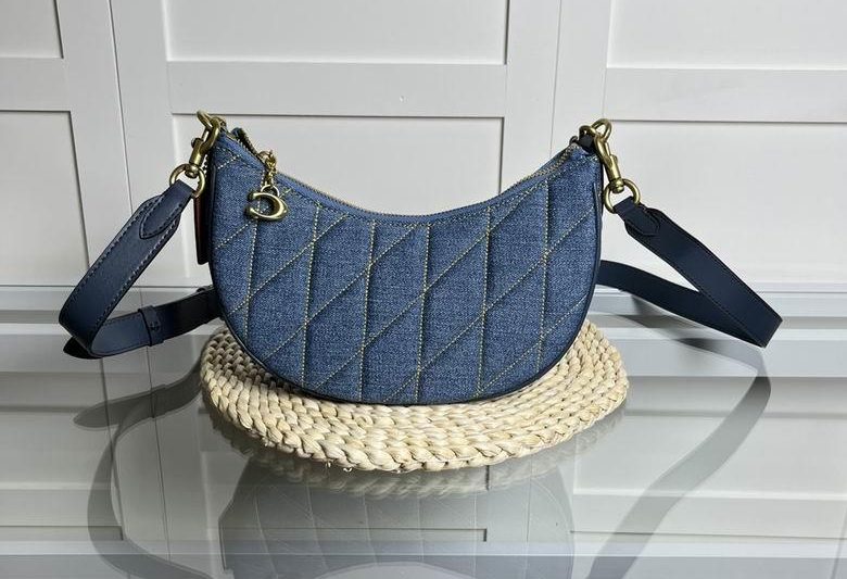 Replica Coach Bags CR679 23.5X16X6.5cm JH