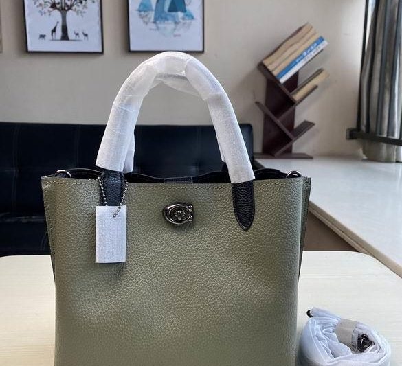 Replica Coach Bags C8561  24x20x10cm
