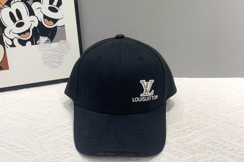 Replica LV Hat hm06