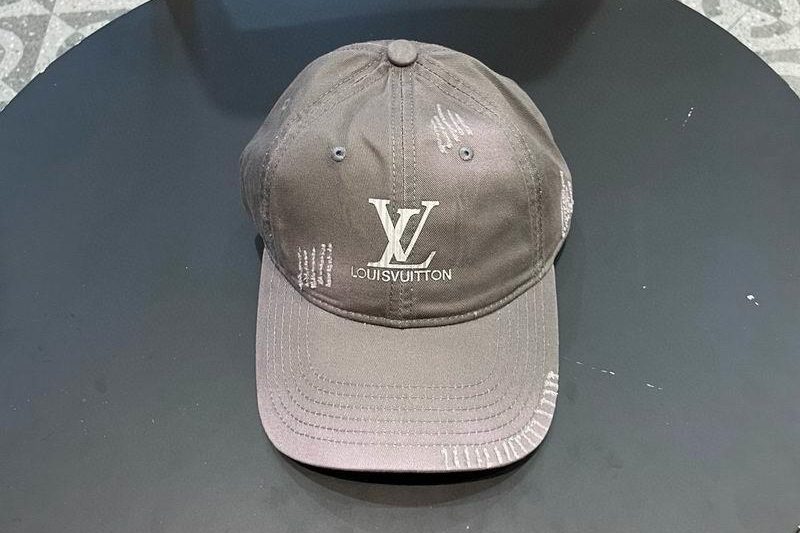 Replica LV Hat 020802