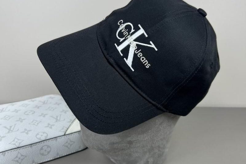 Replica CK cap dx32