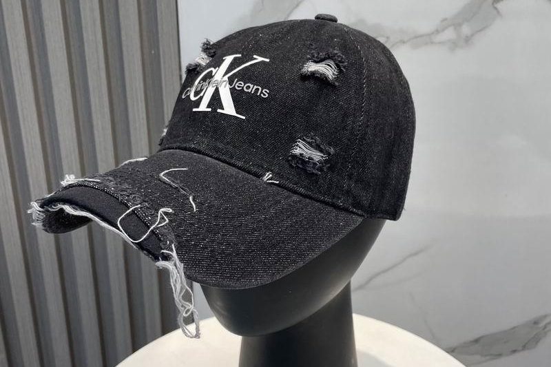 Replica Ck cap dx38
