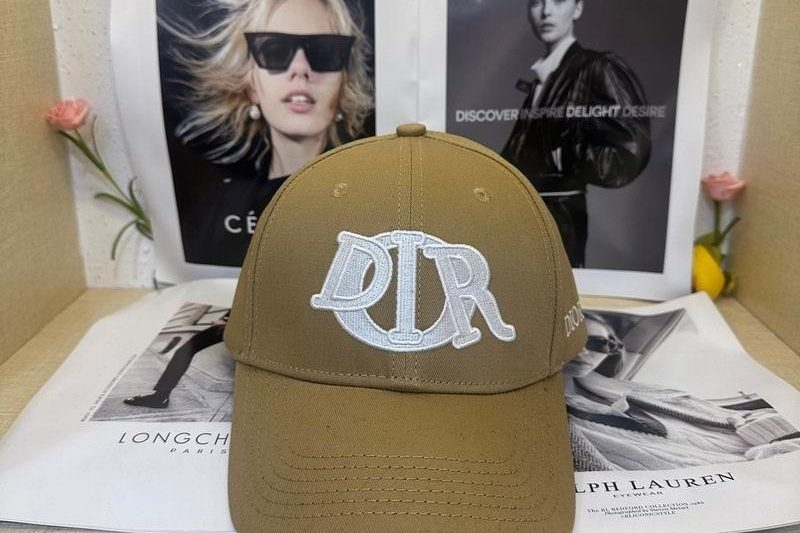 Replica Dior Hat hm05