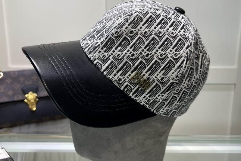 Replica Dior cap dxDior cap dx73