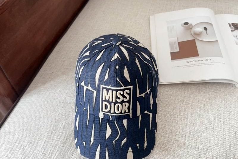 Replica Dior cap dx69