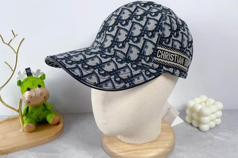 Replica Dior cap dx66