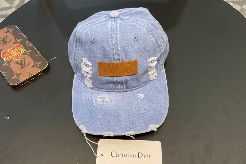Replica Dior cap 050707