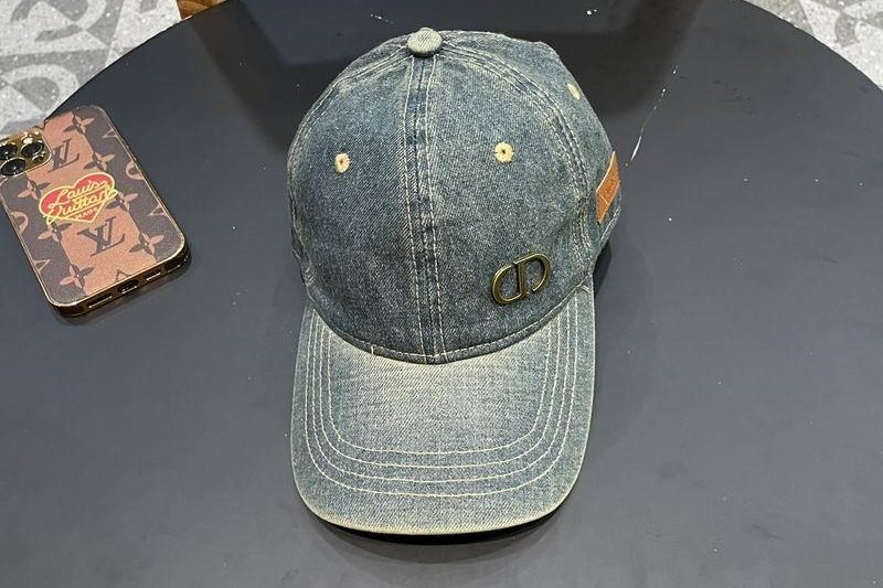 Replica Dior cap 050705