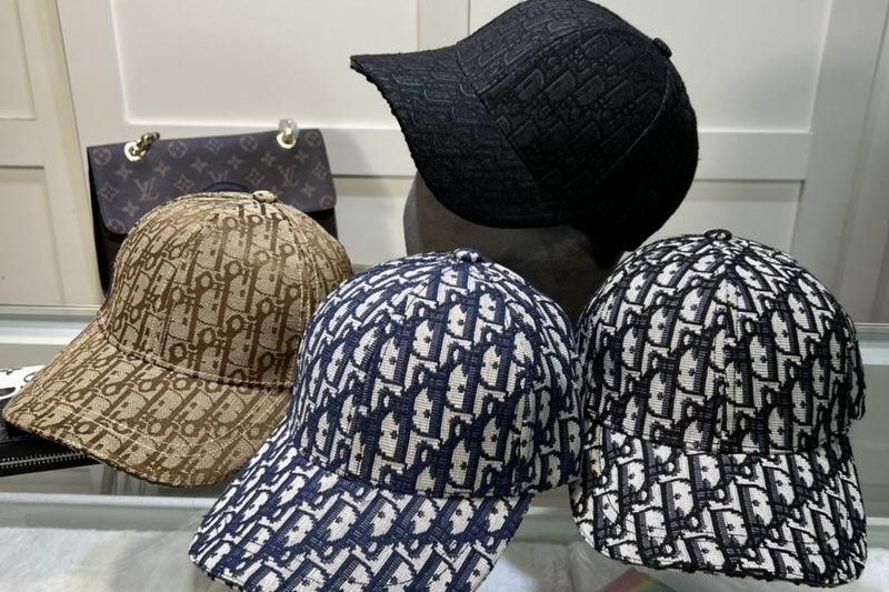 Replica Dior cap dx09