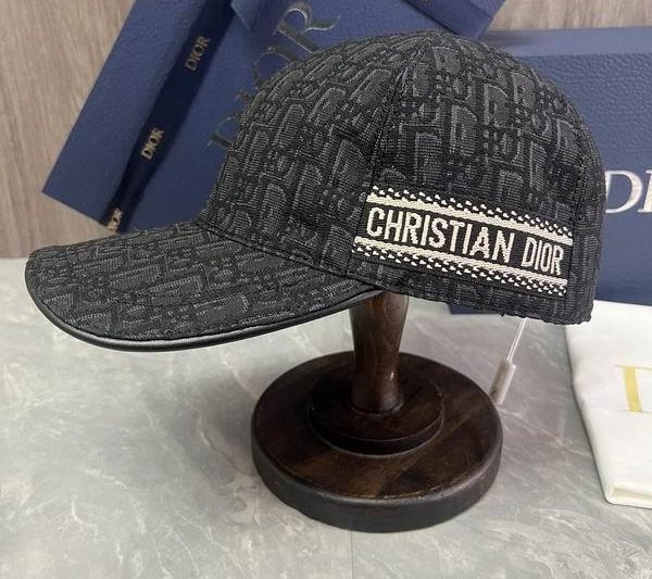 Replica Dior cap dx06