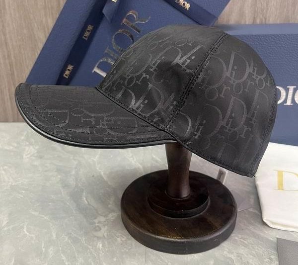 Replica Dior cap dx05