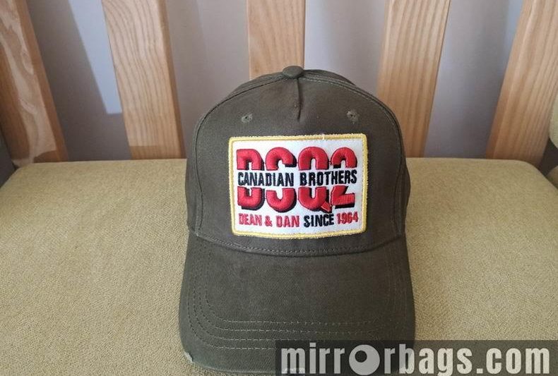 Replica DSQ Cap y 66