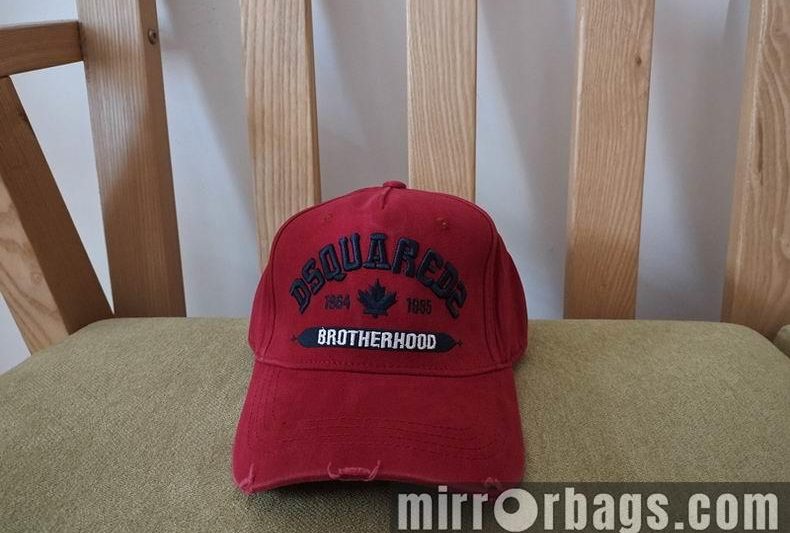 Replica DSQ Cap y 57