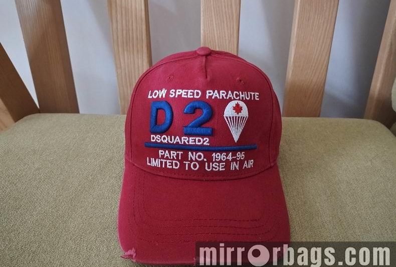 Replica DSQ Cap y 53