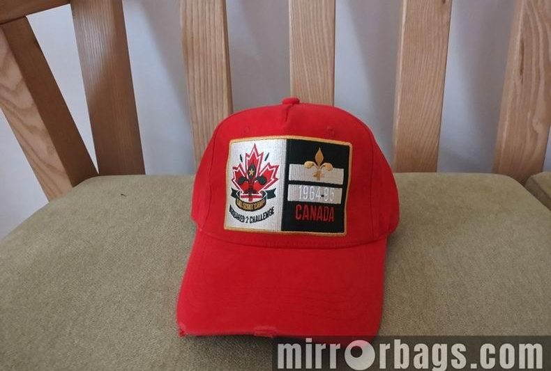 Replica DSQ Cap y 37