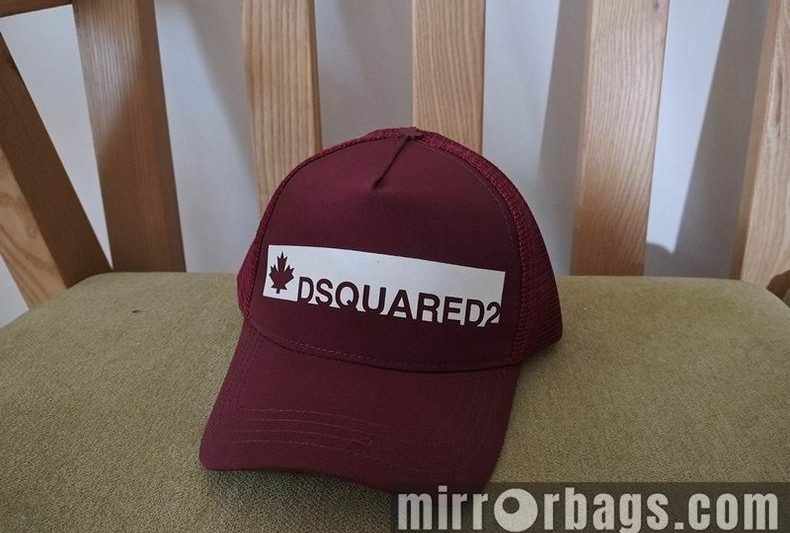 Replica DSQ Cap y 30