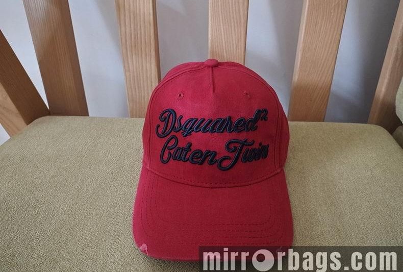 Replica DSQ Cap y 22