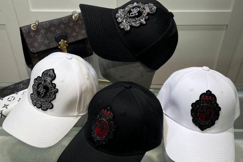 Replica DG cap 050701