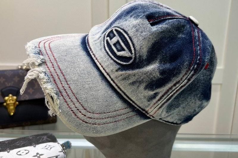 Replica Diesel cap dx05