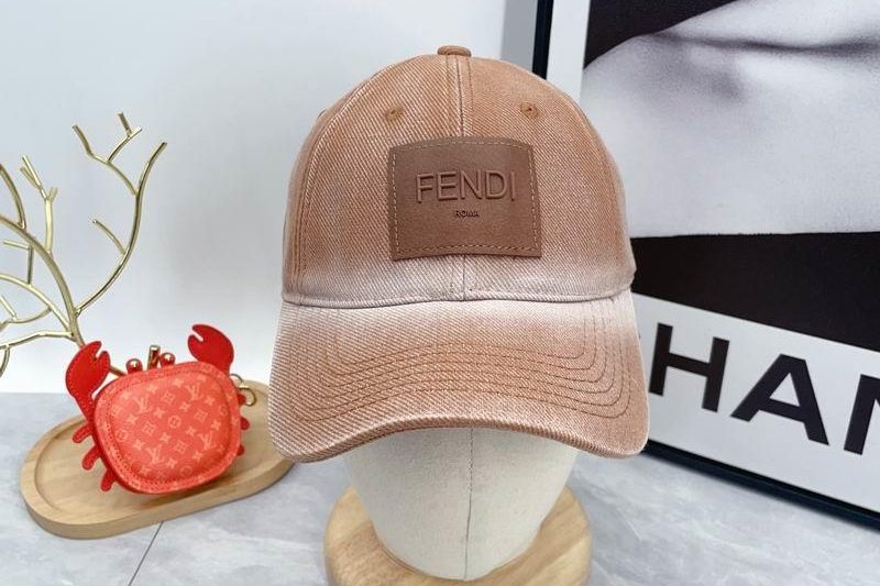 Replica Fendi cap dx70