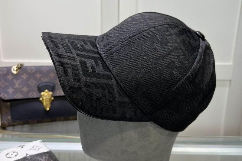 Replica Fendi cap dx32