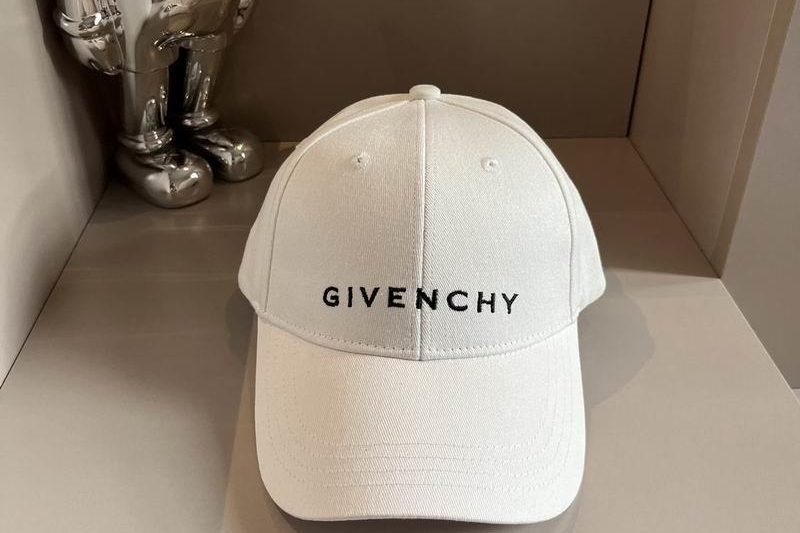 Replica Givenchy Hat dx04