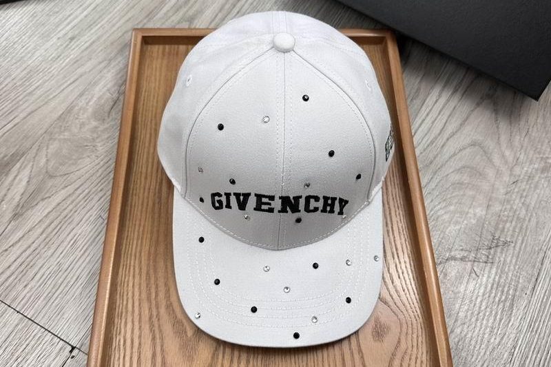 Replica Givenchy Hat dx02