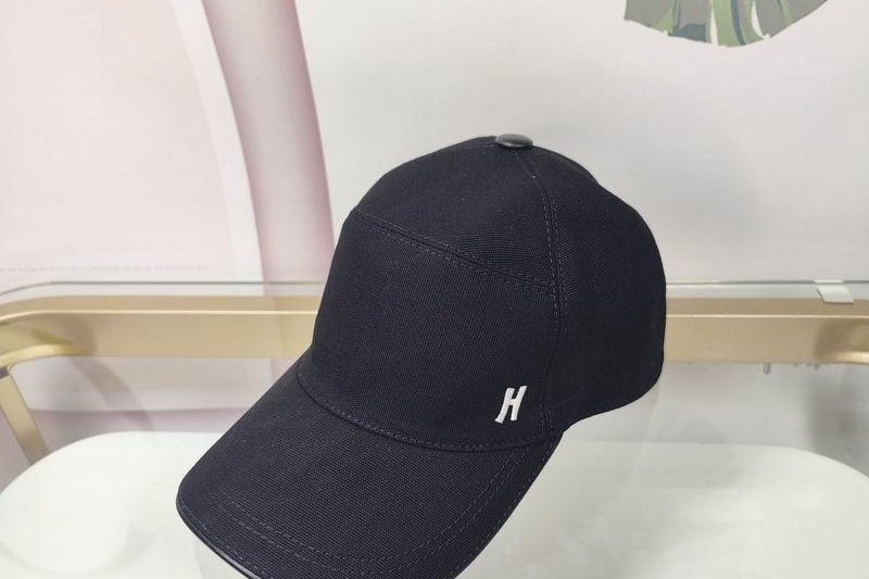 Replica Hermes cap dx09