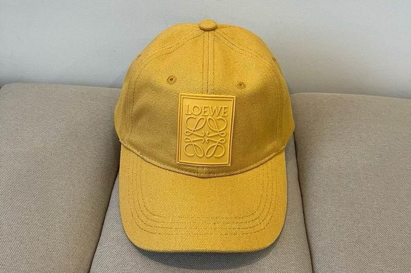 Replica Loewe cap dx51